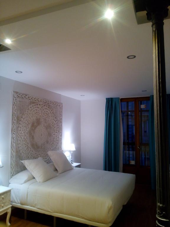 Los Amigos Vip Rooms Madrid Esterno foto